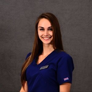 Meet your Posher, Courtney